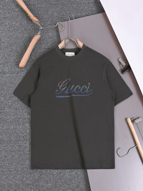 ブランドTシャツ正面デザイン